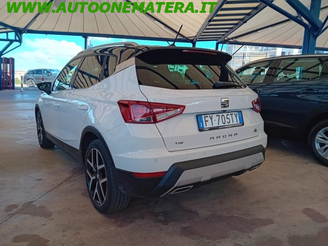 SEAT Arona 1.0 FR 90CV - foto 2 di 4