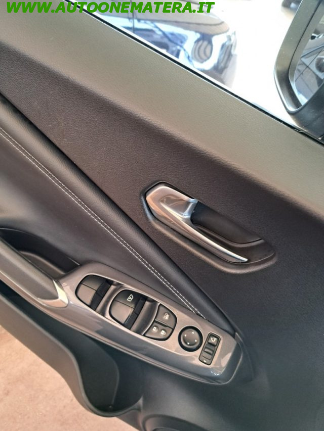 Nissan Juke 1.0 DIG-T 114 CV DCT N-Connecta Autom., del 2023, 67.000 km, in vendita a Matera (MT)