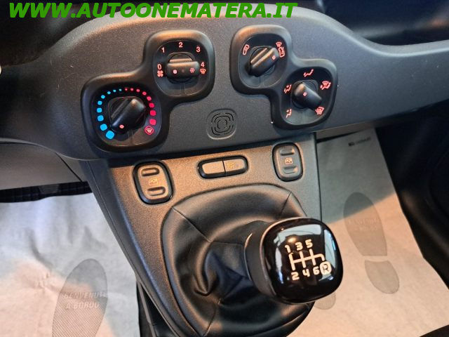 Fiat Panda 1.0 FireFly S&S Hybrid 70CV usato a MATERA