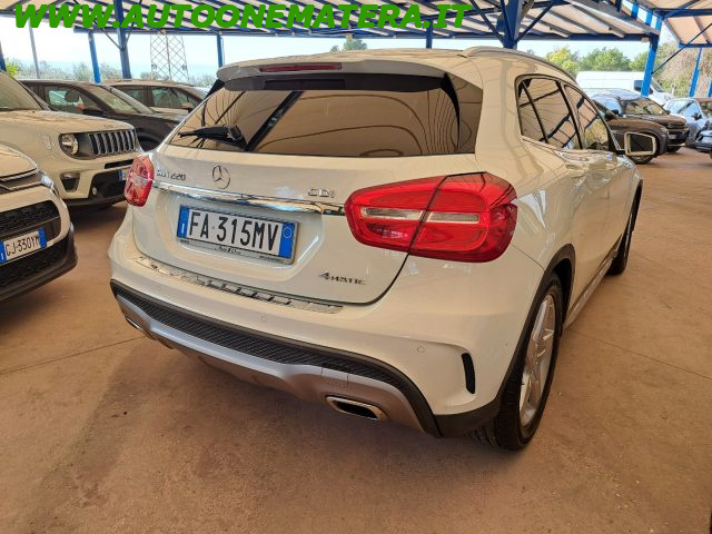 Mercedes-Benz GLA 220 CDI Automatic 4Matic AMG - foto 4 di 4