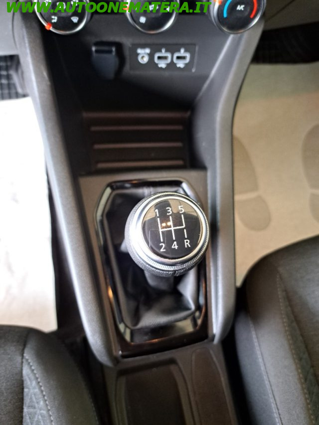 Renault Clio 1.0 BENZ. 65CV 5 porte Equilibre, del 2023, 80.000 km, in vendita a Matera (MT)