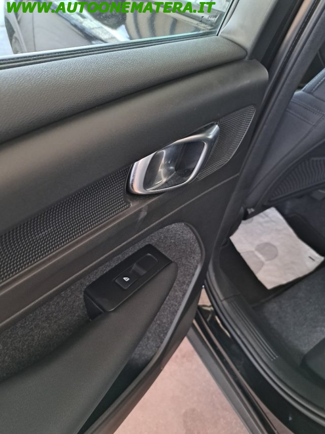 Volvo XC40 1.5 T3 Momentum Pro Autom. usato a MATERA