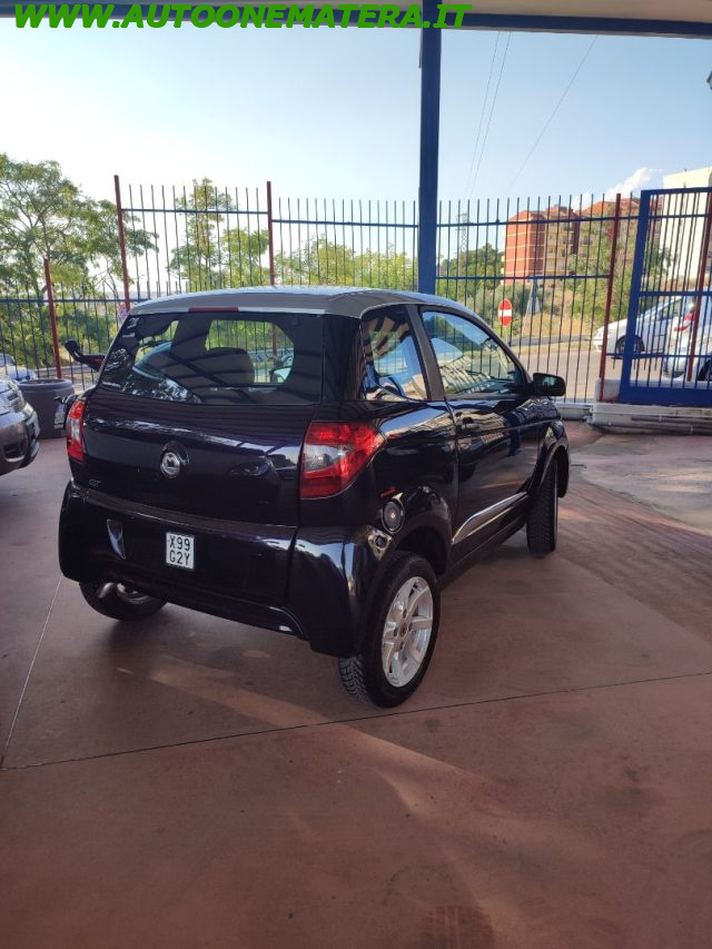 Aixam City MICROCAR 400 DIESEL CON IMPIANTO STEREO - foto 3 di 4