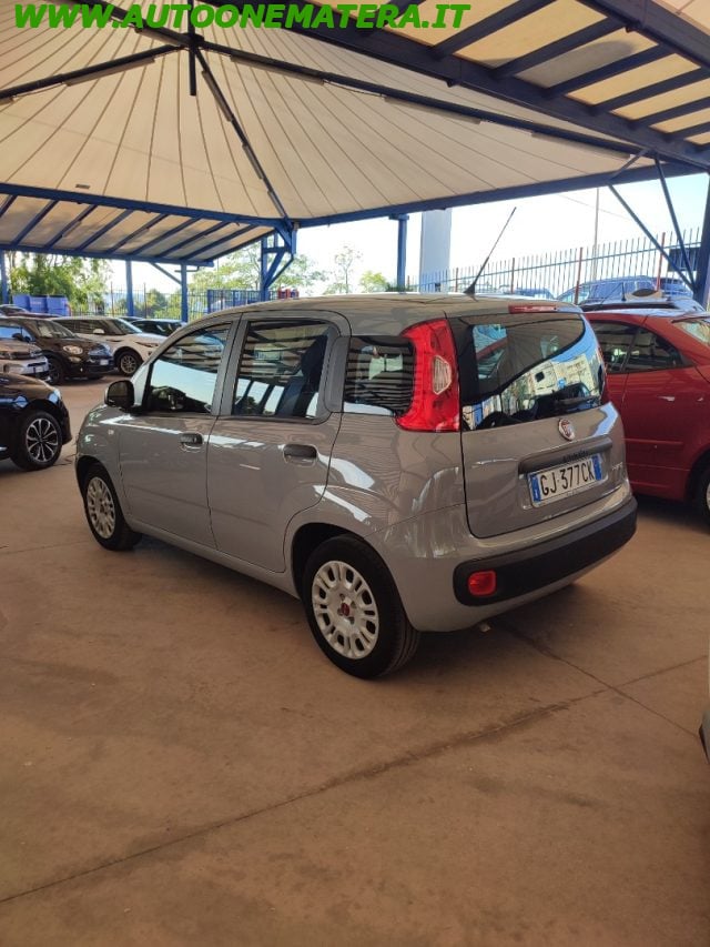 Fiat Panda 1.0 FireFly S&S Hybrid - foto 4 di 4