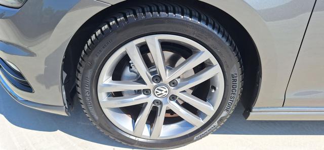 Volkswagen Golf 2.0 TDI 5p. BlueMotion R-LINE II N°FH097 - foto 3 di 4