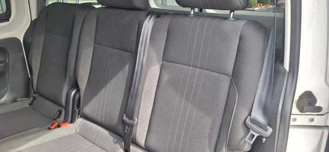 Volkswagen Caddy 2.0 TDI 122 CV 4MOTION Alltrack N°GB453 - foto 3 di 4