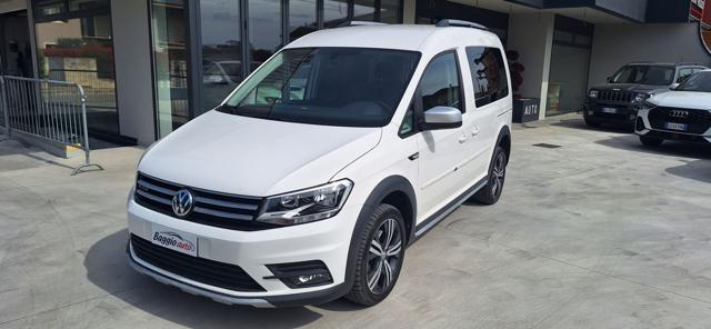 Volkswagen Caddy 2.0 TDI 122 CV 4MOTION Alltrack N�GB453 usato a ROSSANO VENETO