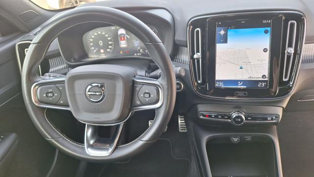 Volvo XC40 D3 AWD Geartronic R-design N°GD646 - foto 2 di 4