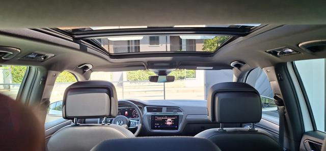 Volkswagen Tiguan 2.0 TDI 190 CV DSG 4MOTION Advanced R-LINE N°FR096 - foto 2 di 4