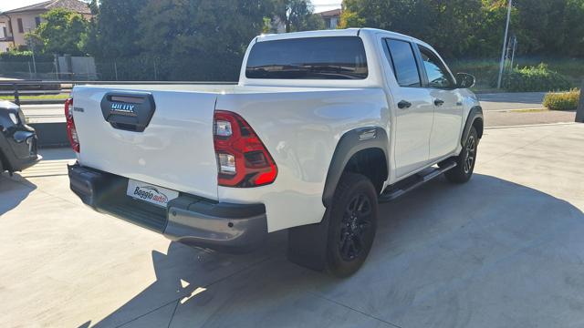 Toyota Hilux 2.8 D 4WD 4 porte Double Cab Invincible NETTO IVA - foto 4 di 4