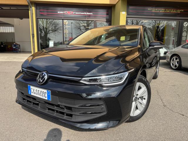 Volkswagen Golf 2.0 TDI Life usato a COMO