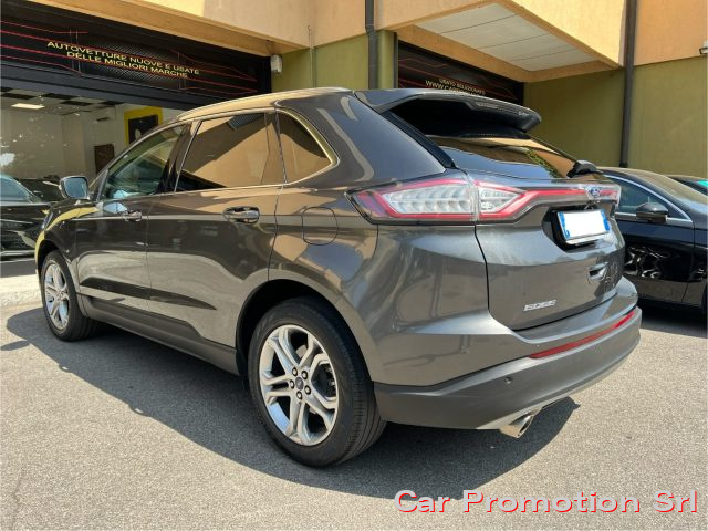 Ford Edge 2.0 TDCI 210 CV AWD Start&Stop Powershift Titanium - foto 4 di 4