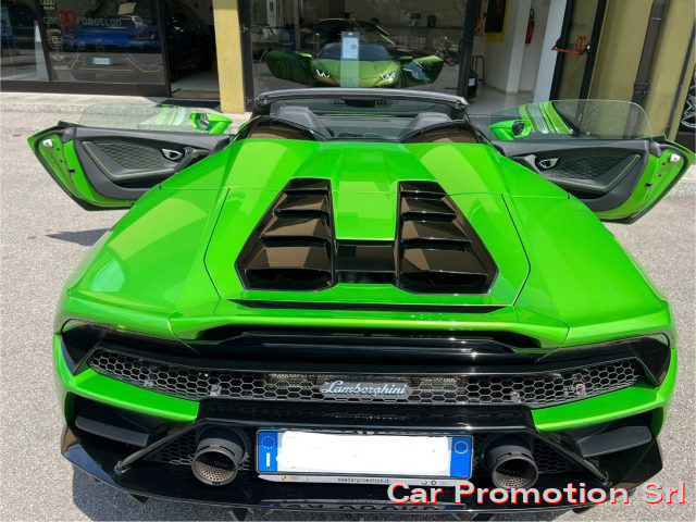Lamborghini Huracán 5.2 V10 EVO Spyder - foto 3 di 4