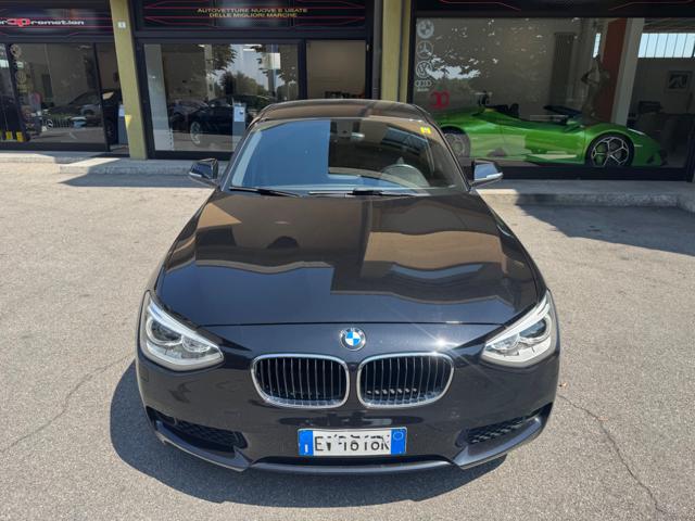 BMW 116 d 5p. Sport - foto 3 di 4