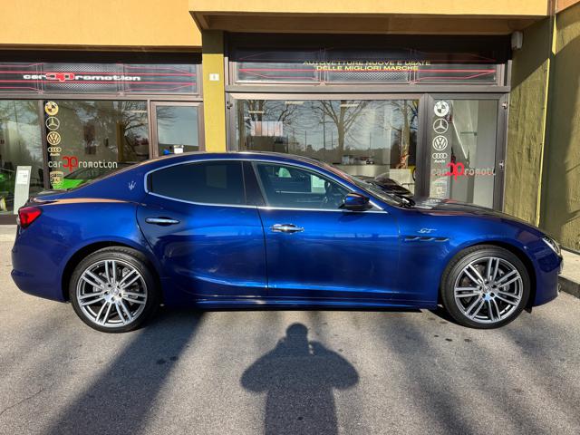 Maserati Ghibli 330 CV MHEV GT - foto 3 di 4