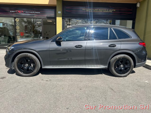 Mercedes-Benz GLC 220 d 4Matic Premium - foto 2 di 4