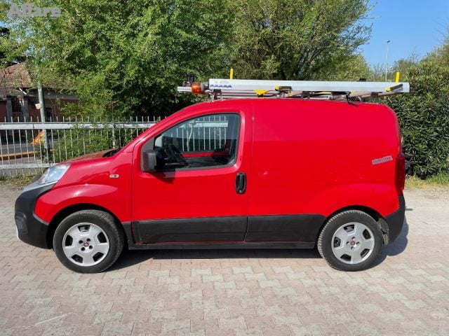 Fiat Fiorino 1.3 MJT 95CV Cargo Adventure - foto 2 di 13