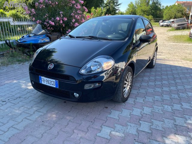 Fiat Punto 1.3 MJT II S&S 95 CV 5 porte Street usato a PAVIA