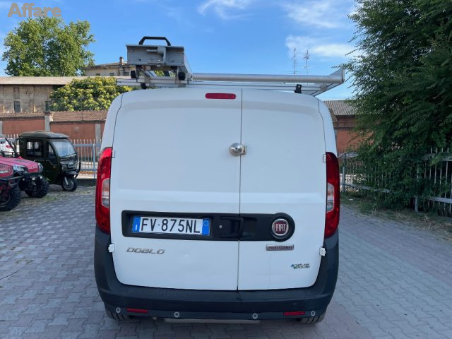 Fiat Doblo Doblò 1.4 T-Jet Natural Power PL-TN Cargo Maxi Lam - foto 4 di 4