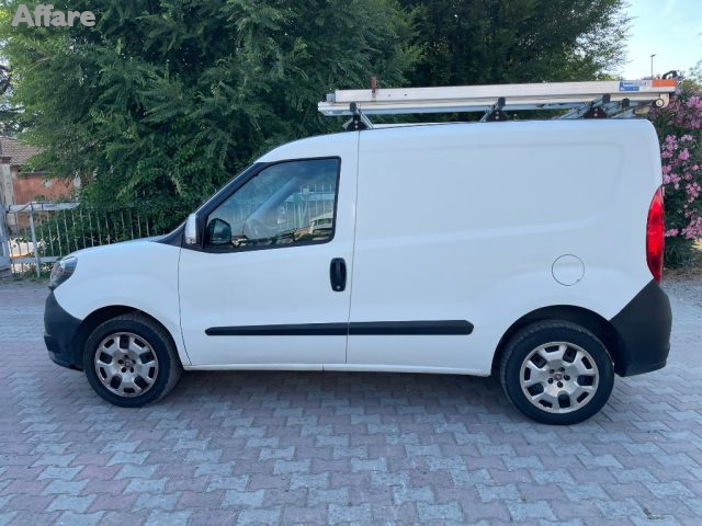 Fiat Doblo Doblò 1.4 T-Jet Natural Power PL-TN Cargo Maxi Lam - foto 2 di 4
