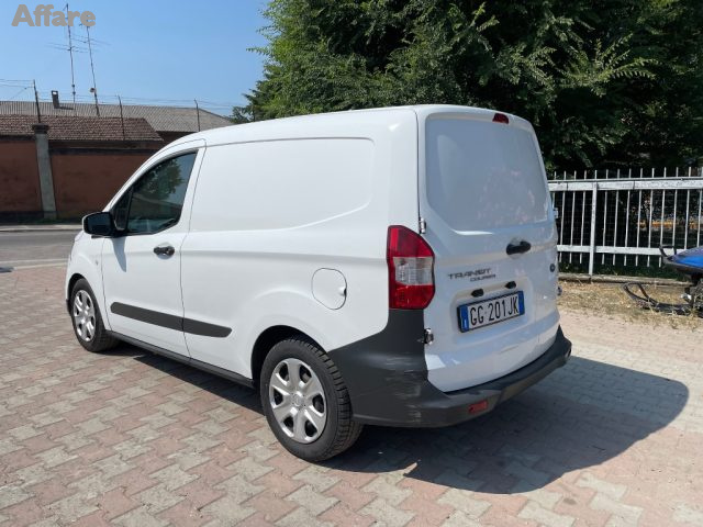Ford Transit Courier 1.5 TDCi 75CV Van Trend - foto 3 di 4