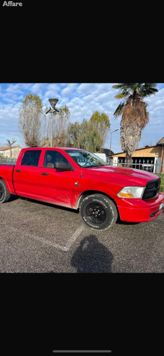 Dodge RAM 5 porte 5650 cc - foto 3 di 4