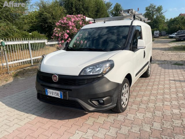 Fiat Doblo Doblò 1.4 T-Jet Natural Power PL-TN Cargo Maxi Lam usato a PAVIA