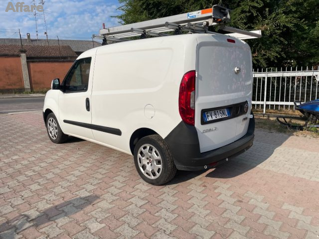 Fiat Doblo Doblò 1.4 T-Jet Natural Power PL-TN Cargo Maxi Lam - foto 3 di 4