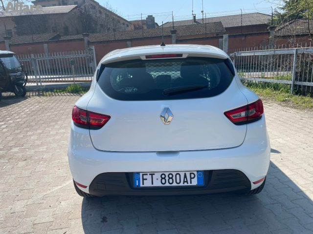 Renault Clio 1.5 dCi 8V 75CV 5 porte Van - foto 4 di 4