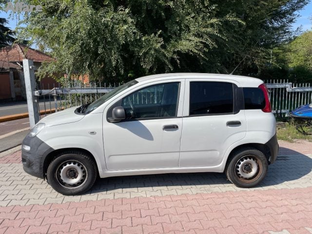 Fiat Panda 1.2 Pop Van 2 posti - foto 2 di 4