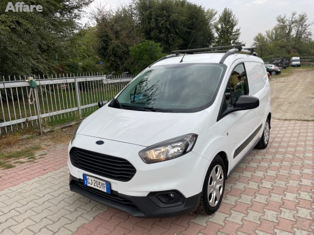 Ford Transit Courier 1.5 TDCi 100CV Van Sport, del 2022, 120.000 km, in vendita a Pavia (PV)