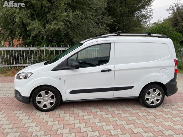 Ford Transit Courier 1.5 TDCi 100CV Van Sport - foto 2 di 4