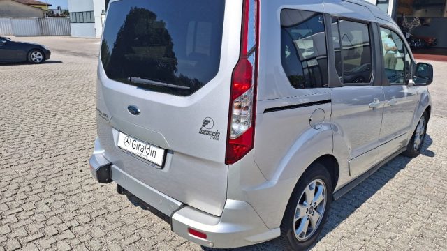 Ford Tourneo Connect 1.5 TDCi 120 CV Powershift Titanium all.disabili - foto 2 di 4