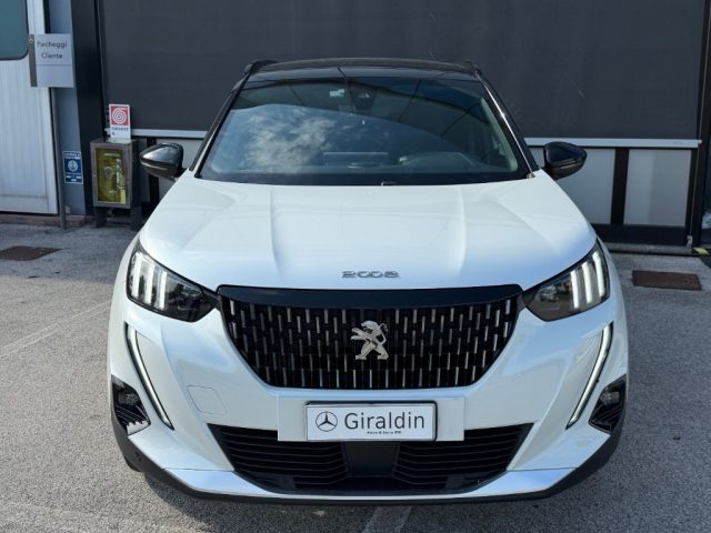 Peugeot 2008 PureTech 130 S&S EAT8 GT Pack - foto 2 di 4