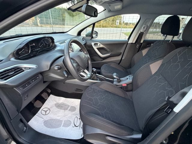 Peugeot 2008 1° serie 1.4 HDi 68CV Active - foto 4 di 4