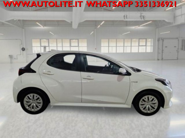 Toyota Yaris 1.5 Hybrid 5 porte Business - foto 4 di 15