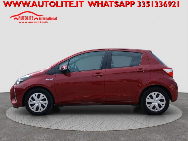 Toyota Yaris 1.5 Hybrid 5 porte Business - foto 2 di 4