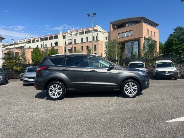 Ford Kuga 2.0 TDCI 120 CV 2WD BUSISESS - foto 4 di 4