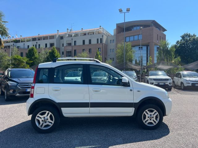 Fiat Panda 1.3 MJT S&S 4x4 UNICO PROPRIETARIO X NEOPATETATI - foto 3 di 4
