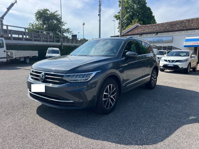 Volkswagen Tiguan 2.0 TDI SCR Life 1 PROPRIETARIO KM TAGLIANDATI usato a PORTOGRUARO