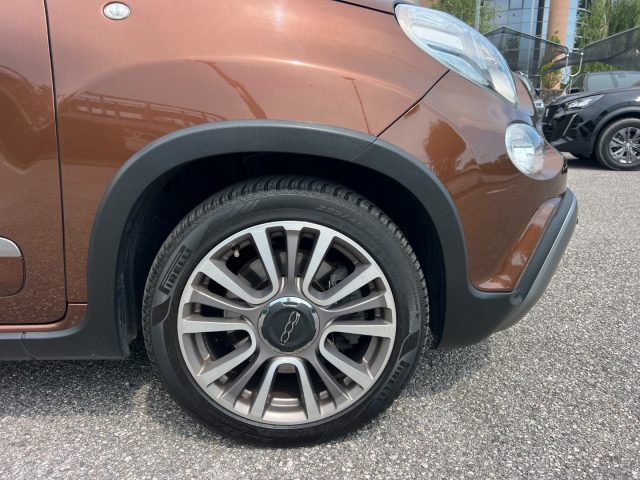 Fiat 500L 1.6 Multijet 120 CV City Cross AUTO PER NEOPATENTA - foto 3 di 4