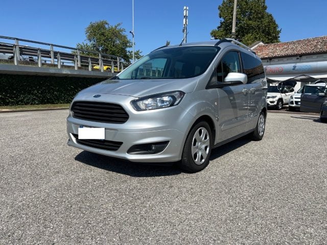 Ford Tourneo Courier 1.5 TDCI 75 CV Titanium PERFETTA!!! - foto 3 di 4