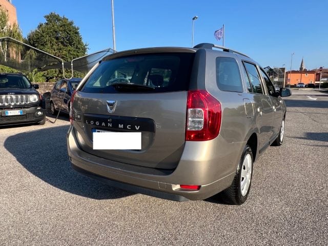 Dacia Logan MCV 1.2 75CV GPL Lauréate BOMBOLA GPL NUOVA - foto 4 di 4