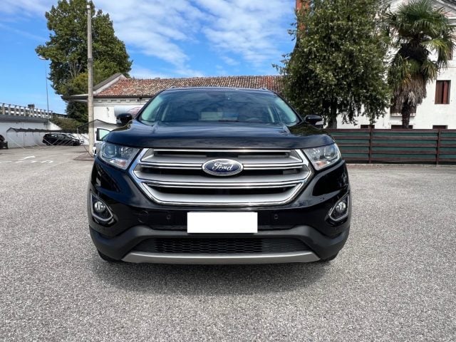 Ford Edge 2.0 TDCI 210 CV AWD Start&Stop Powershift Titanium - foto 3 di 4