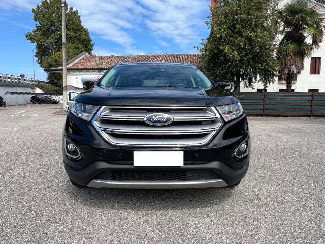 Ford Edge 2.0 TDCI 210 CV AWD Start&Stop Powershift Titanium - foto 3 di 4
