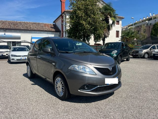 Lancia Ypsilon 1.2 69 CV 5 porte Silver UNICO PROPRIETARIO usato a PORTOGRUARO