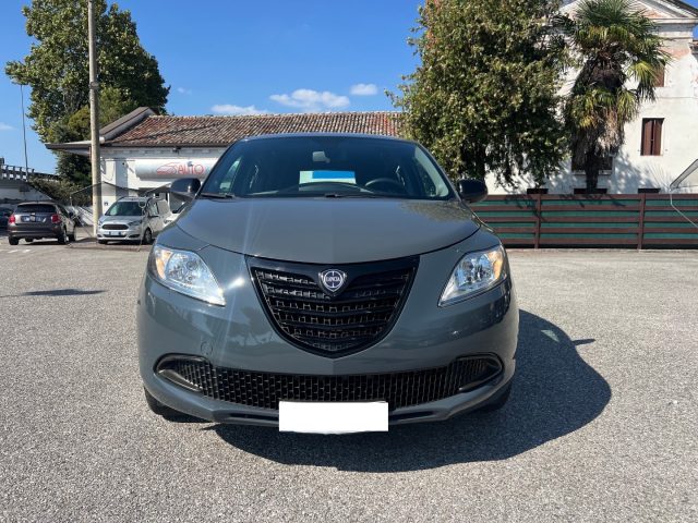 Lancia Ypsilon 1.2 69 CV 5 porte Gold UNICO PROPRIETARIO - foto 2 di 4