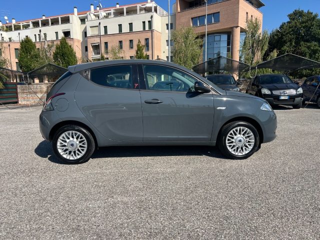 Lancia Ypsilon 1.2 69 CV 5 porte Gold UNICO PROPRIETARIO - foto 4 di 4