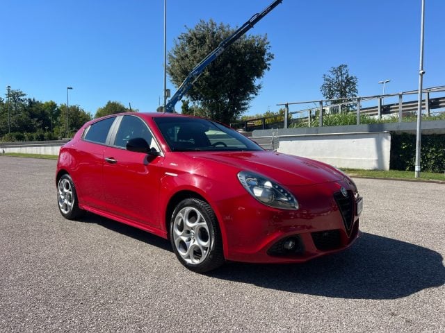 Alfa Romeo Giulietta 1.4 Turbo MultiAir TCT Sprint KM. TAGLIANDATI usato a PORTOGRUARO