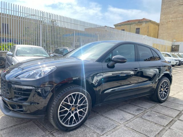 Porsche Macan 2 - foto 2 di 4